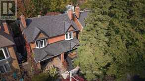 206 ASHWORTH AVENUE | Toronto Ontario | Slide Image Thirty-four