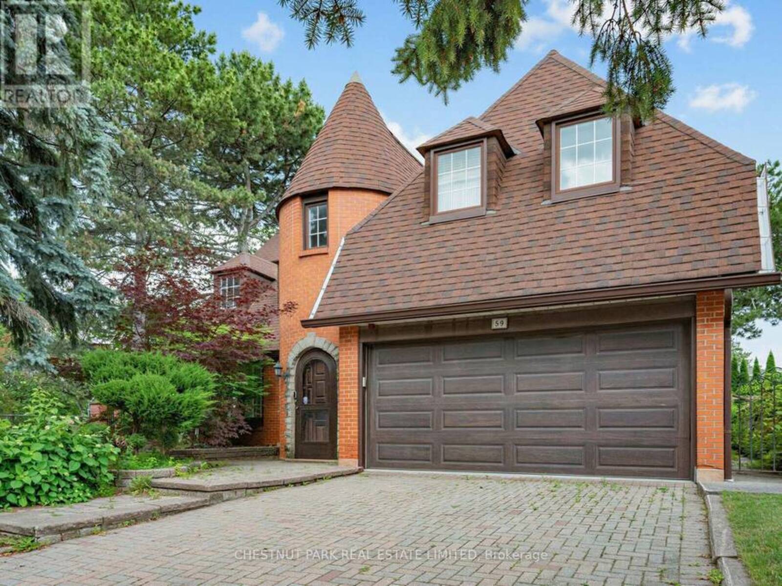 59 CHIPSTEAD ROAD, Toronto, Ontario M3B 3E8