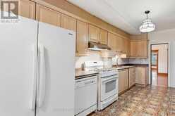 227 MONTROSE AVENUE | Toronto Ontario | Slide Image Sixteen
