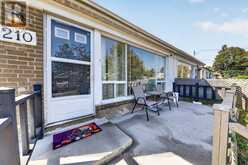 210 LINDEN AVENUE | Toronto Ontario | Slide Image Four