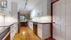 37 ACLAND CRESCENT | Toronto Ontario | Slide Image Eight