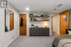98 DON MOR DRIVE | Newmarket Ontario | Slide Image Thirty-three