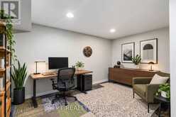 98 DON MOR DRIVE | Newmarket Ontario | Slide Image Thirty-five