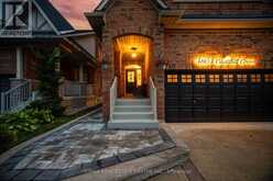 4804 GLASSHILL GROVE | Mississauga Ontario | Slide Image Five