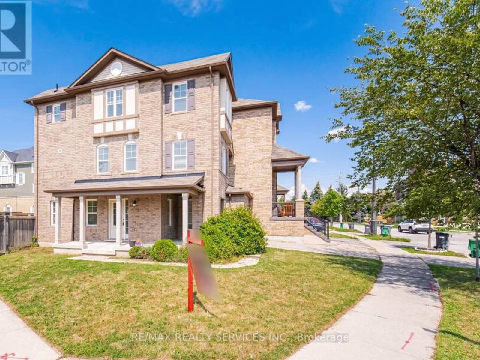 6 VIEWFORTH ROAD, Brampton, Ontario L7A 0R2