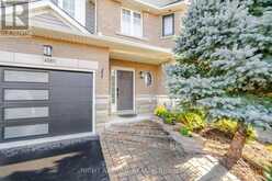 4089 MEDLAND DRIVE | Burlington Ontario | Slide Image Four