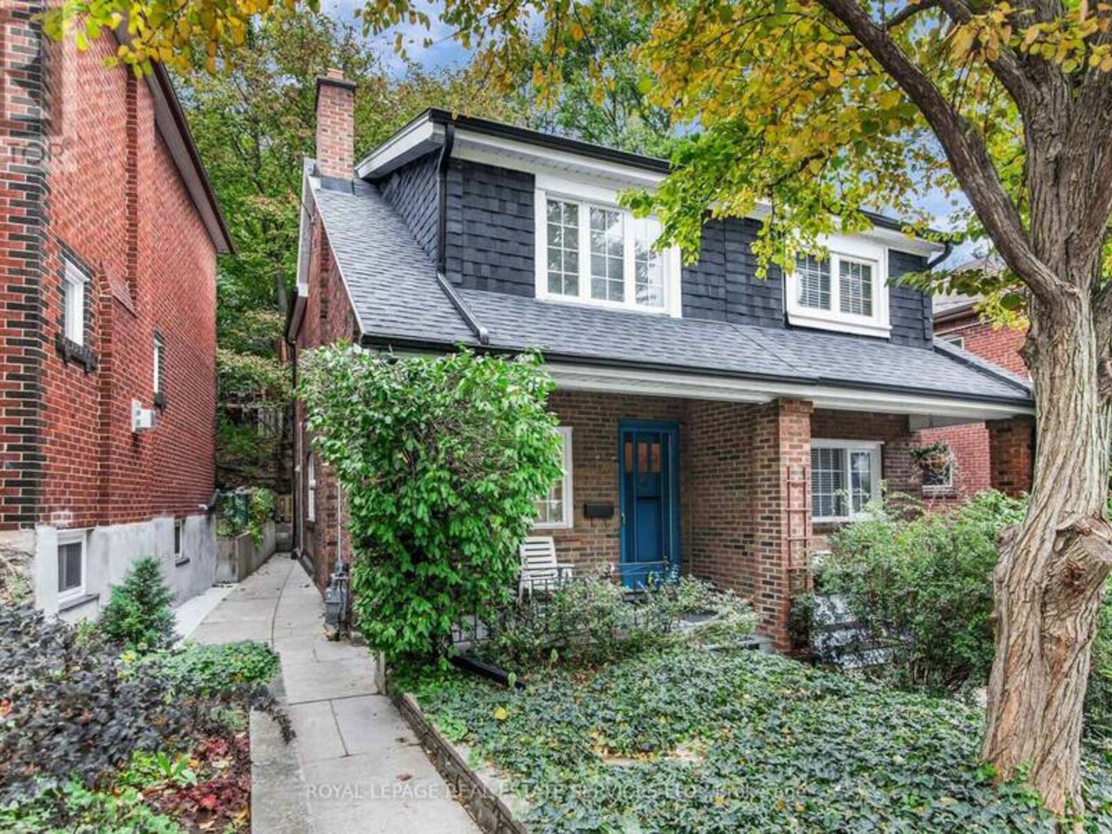 405 GLENLAKE AVENUE, Toronto, Ontario M6P 1G5