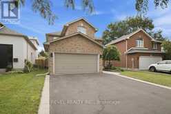 28 LAKE STREET | Grimsby Ontario | Slide Image Five