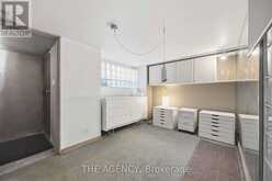 87 NIAGARA STREET | Toronto Ontario | Slide Image Thirteen