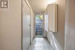 87 NIAGARA STREET | Toronto Ontario | Slide Image Thirty