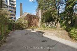 87 NIAGARA STREET | Toronto Ontario | Slide Image Thirty-four