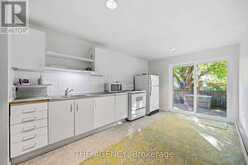 87 NIAGARA STREET | Toronto Ontario | Slide Image Four
