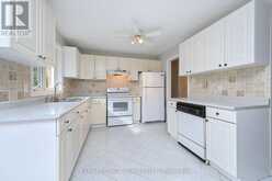 7 MOORE AVENUE | Adjala-Tosorontio Ontario | Slide Image Nine