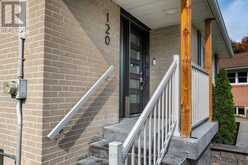 120 CHERRYWOOD DRIVE | Newmarket Ontario | Slide Image Three