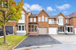 17 THAMES COURT | Richmond Hill Ontario | Slide Image One