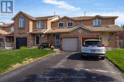 11 CARIBOU COURT | Barrie Ontario | Slide Image One