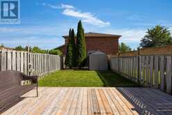 11 CARIBOU COURT | Barrie Ontario | Slide Image Two
