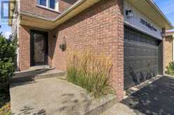7013 HICKLING CRESCENT | Mississauga Ontario | Slide Image Four