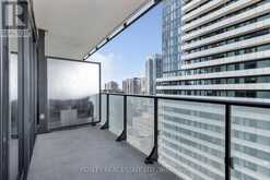 1702 - 185 ROEHAMPTON AVENUE | Toronto Ontario | Slide Image Thirty