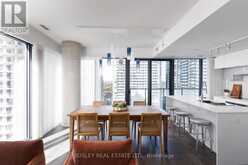 1702 - 185 ROEHAMPTON AVENUE | Toronto Ontario | Slide Image Eight