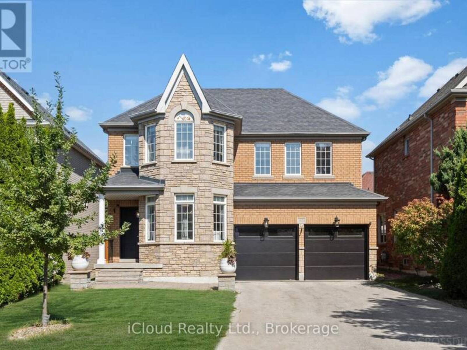 60 TUSCANA BOULEVARD, Vaughan, Ontario L4K 5J5