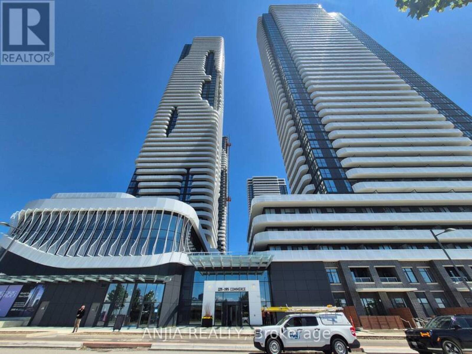 4015 - 225 COMMERCE STREET, Vaughan, Ontario L4K 0R1