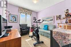 18 DEERGLEN TERRACE | Aurora Ontario | Slide Image Sixteen
