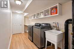 65 MAFFEY CRESCENT | Richmond Hill Ontario | Slide Image Twenty