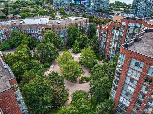 521 - 20 SOUTHPORT STREET Toronto Ontario, M6S 4Y8 - 3 Bedrooms Waterfront Condo For Sale