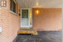 2697 HOLLINGTON CRESCENT | Mississauga Ontario | Slide Image Two