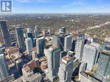 1805 - 161 ROEHAMPTON AVENUE | Toronto Ontario | Slide Image Thirty