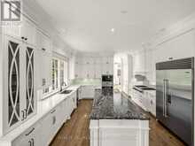 302 PINEHURST DRIVE W | Oakville Ontario | Slide Image Eleven
