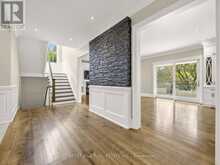 302 PINEHURST DRIVE W | Oakville Ontario | Slide Image Sixteen