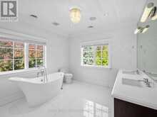 302 PINEHURST DRIVE W | Oakville Ontario | Slide Image Twenty-one