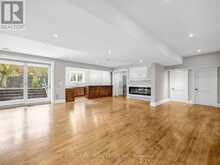 302 PINEHURST DRIVE W | Oakville Ontario | Slide Image Forty-three