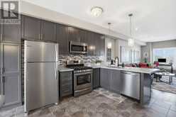 27 CROSSINGS WAY | Hamilton Ontario | Slide Image Twelve