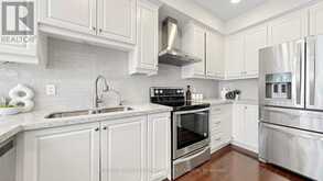 11 - 260 RUSSELL HILL ROAD | Toronto Ontario | Slide Image Thirteen