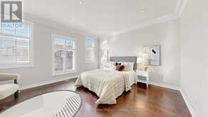 11 - 260 RUSSELL HILL ROAD | Toronto Ontario | Slide Image Thirty-seven