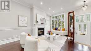 11 - 260 RUSSELL HILL ROAD | Toronto Ontario | Slide Image Four