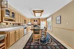 80 FAIRWAY DRIVE | Aurora Ontario | Slide Image Seventeen