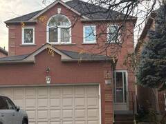 17 KENBOROUGH COURT Markham Ontario, L3S 3P3