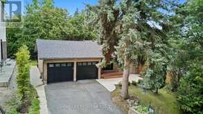 281 HILLCREST ROAD | Georgina Ontario | Slide Image Five
