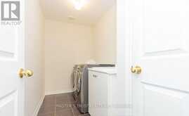 47 PELISTER DRIVE | Markham Ontario | Slide Image Nine