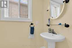 6 WHISPERING PINE PLACE | Barrie Ontario | Slide Image Nineteen