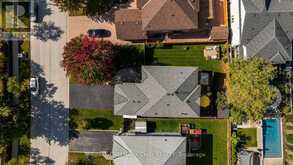 6 WHISPERING PINE PLACE | Barrie Ontario | Slide Image Thirty-eight