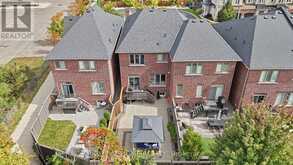 43 DIAMOND LEAF LANE | Halton Hills Ontario | Slide Image Twenty-two