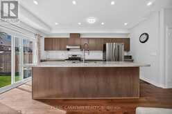 72 BOBOLINK ROAD | Hamilton Ontario | Slide Image Fifteen