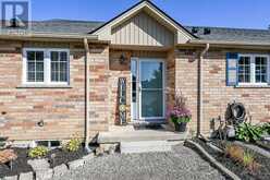 7 POWELL LANE | Cayuga Ontario | Slide Image Four