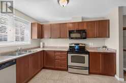 7 POWELL LANE | Cayuga Ontario | Slide Image Eight