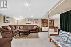 62 CLONMORE DRIVE | Toronto Ontario | Slide Image Fifteen